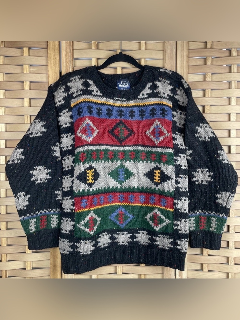 WOOLRICH Vintage 100% Pure Wool Diamond Tribal Thick Winter Crewneck Sweater